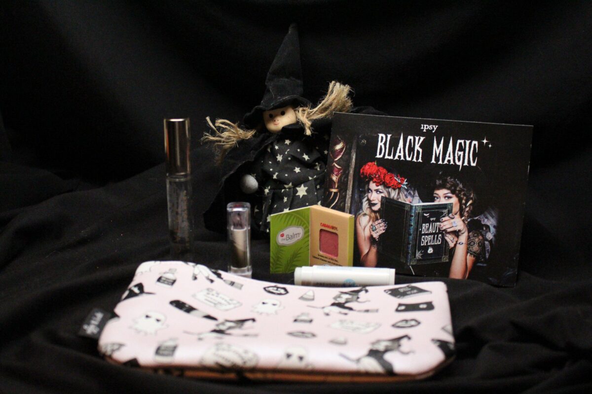 Contents of October Glam Bag