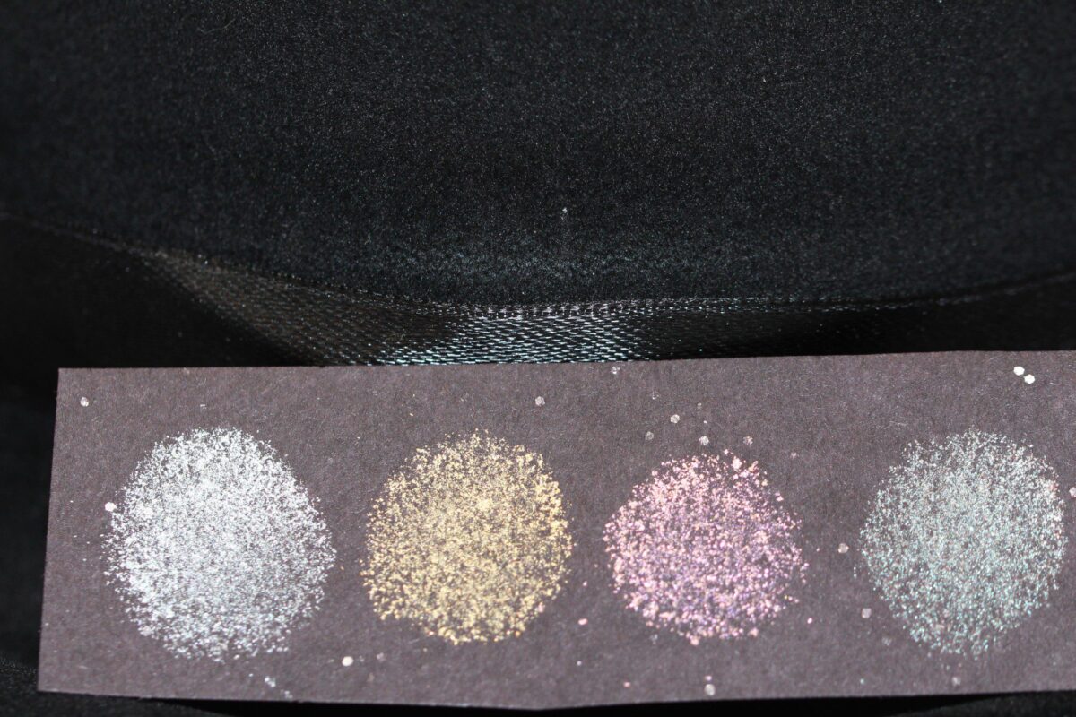 Mac-makeup-artistry-capsule-collection-kabuki-magic-swatches-dazzling-shadows-shine-on--palette