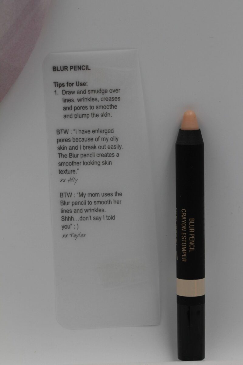 Nudestix-pencil-skinpencil-blur-pencil-finelines-creases-pores-blurstick