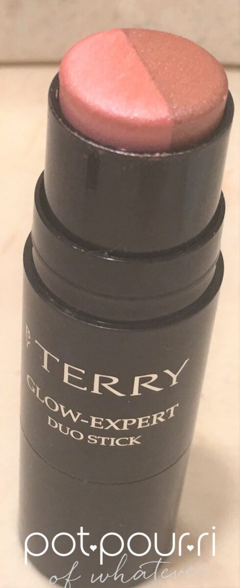BY TERRY GLOW EXPERT DUO STICK IN BEACH GLOW