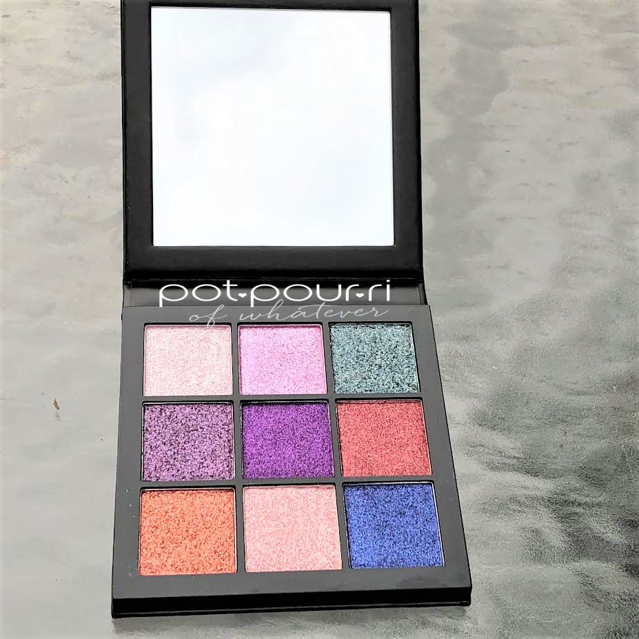 HUDA BEAUTY NEW OBSESSIONS EYE SHADOW PALETTE FULL SIZED MIRROR AND NINE SHADES