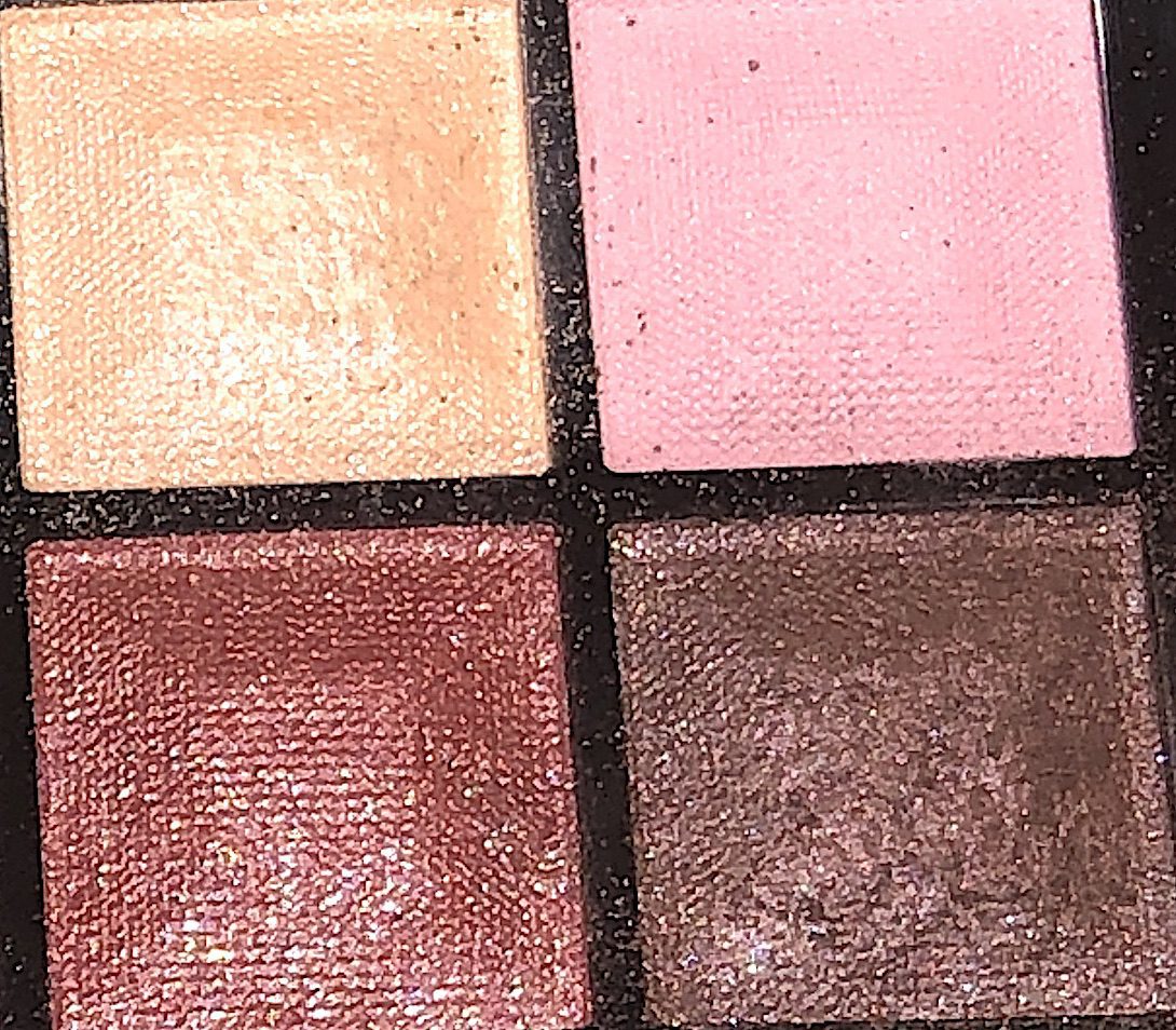 THE QUAD ON THE RIGHT SIDE OF THE GIVENCHY RED EDITON EYESHADOW HOLIDAY PALETTE