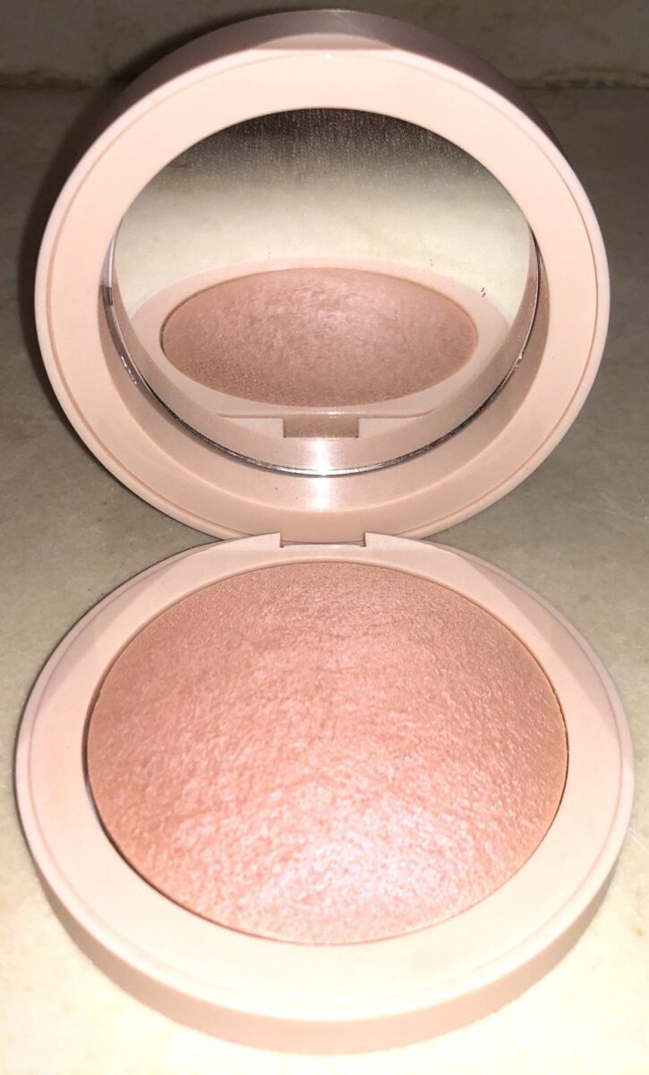 THE MAGIC HOUR COLLECTION MAGIC HOUR BLUSH AND MIRROR