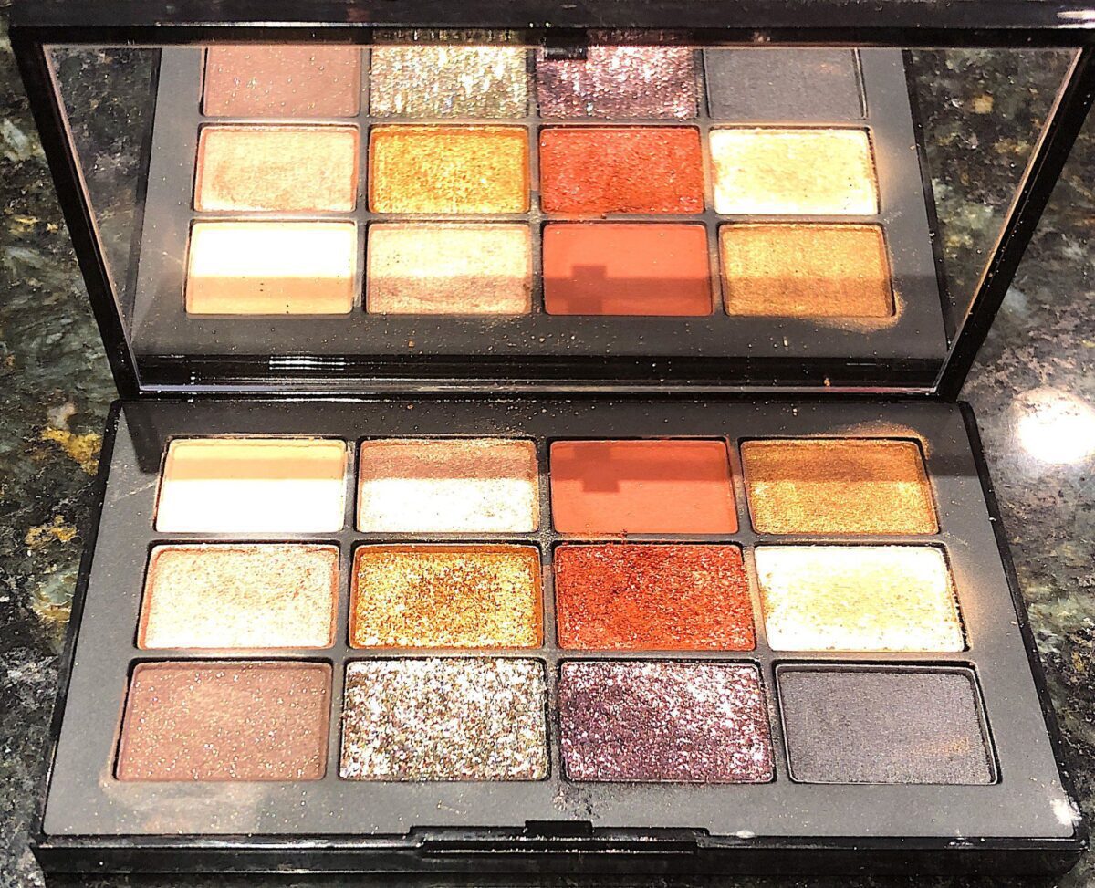 THE NARS STUDIO 54 INFERNO PALETTE WITH MIRROR AND 12 EYESHADOW PANS