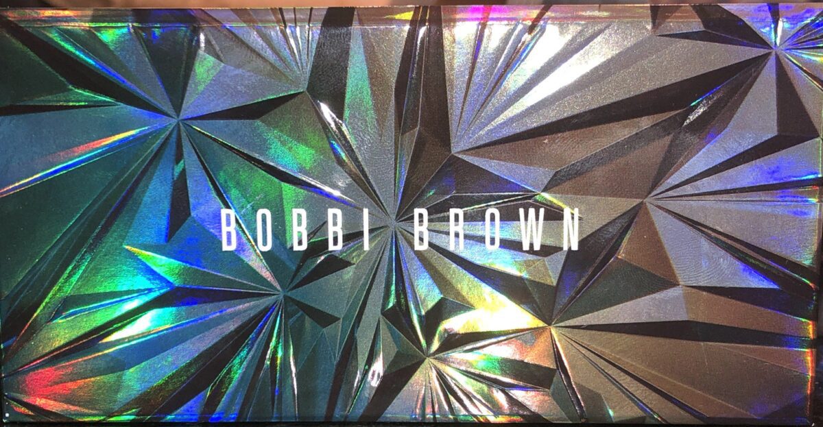 THE BOBBI BROWN AUTUMN AVENUE EYESHADOW PALETTE COMPACT FRONT