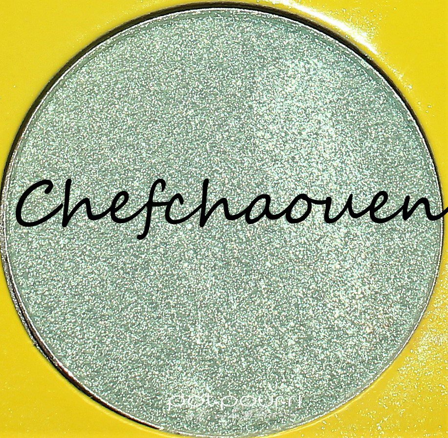 Juvia's-Saharan-Moroccan-11-eyeshadows--Chefchaouen-mint-green-shimmer