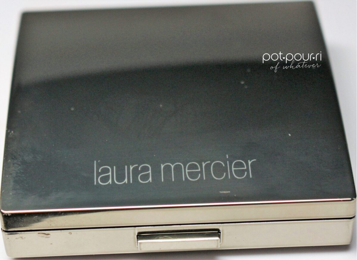 Laura-Mercier-compact-bronzer-j'adore-le-soleil