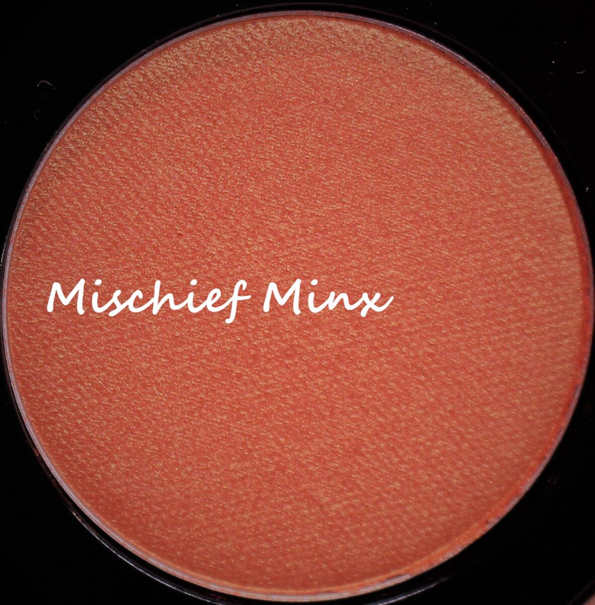 Mac-mischief-minx-eyeshadow-palette-eye-shadow