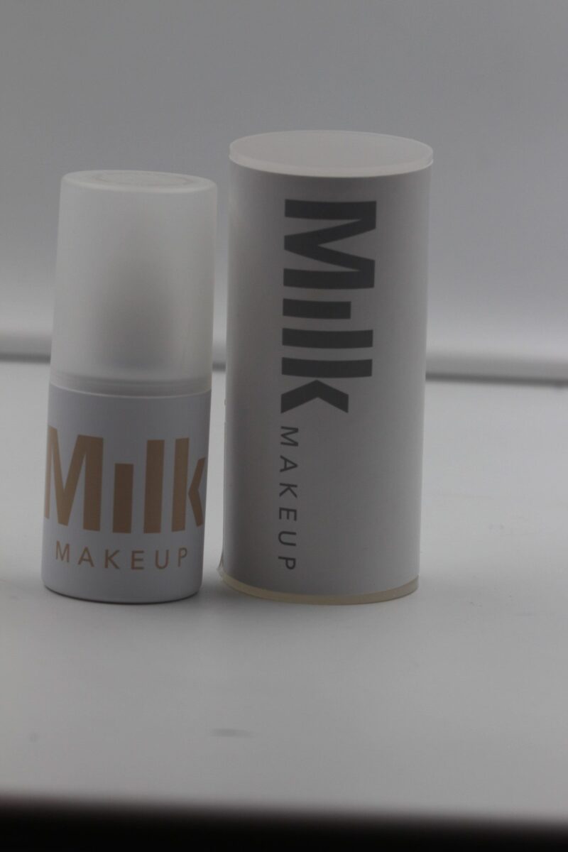 Milk-Makup-blur-spray-makeup-setter