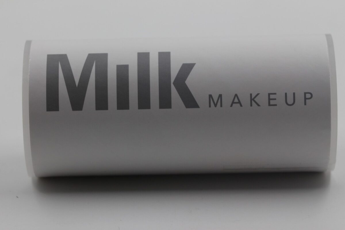 Milk-makeup-blur-spray