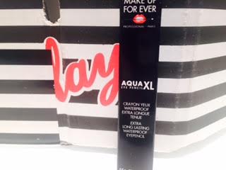 Play-sephora-bag-subscription-aqua-xl-makeup-forever-waterproof-extra-long-lasting-eyepencil