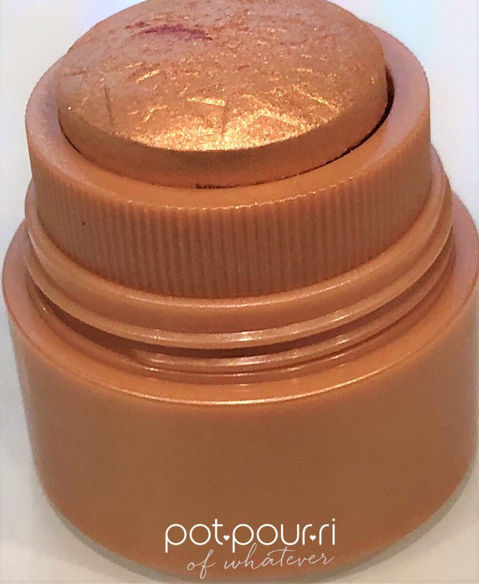 TRESTIQUE ALL OVER STARLIGHTER IN GALACTIC GOLD