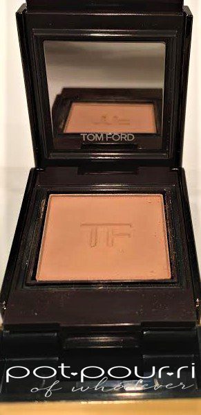 Tom Ford Private Shadow: Fashion or Function