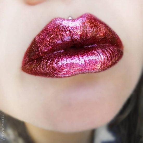 metallic lips