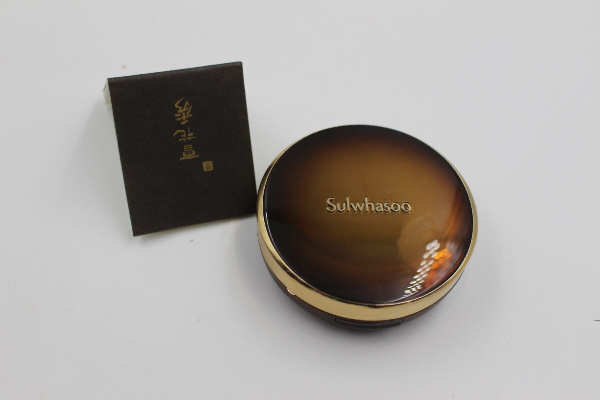 sulwhasoo-perfecting-cushion-compact-and-instructions