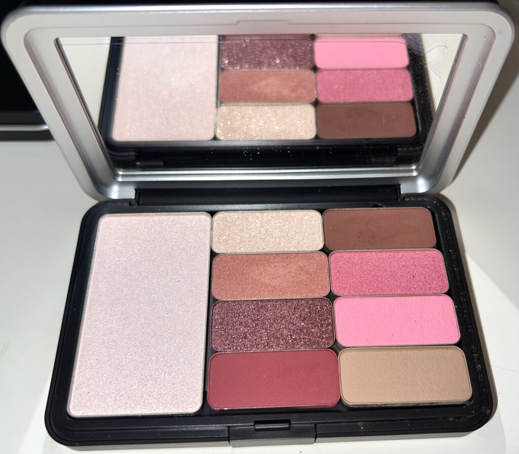 Makeup Forever New Artist Color Pro Palette Collection